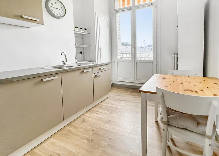 T3 Spacieux Et Convivial, Vue Imprenable *