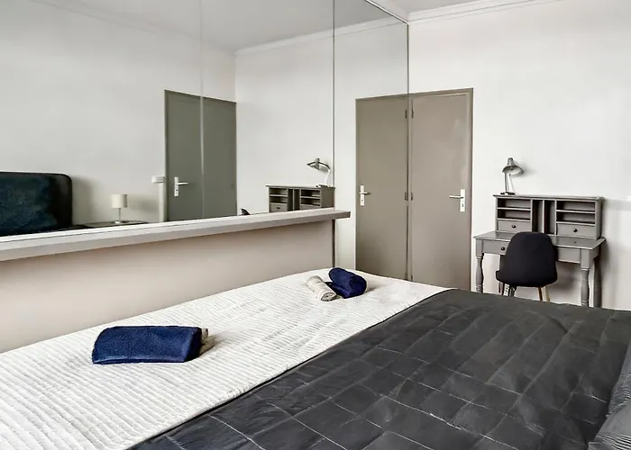 T3 Spacieux Et Convivial, Vue Imprenable * Tours