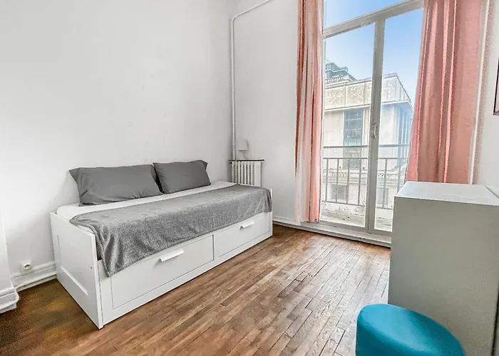 T3 Spacieux Et Convivial, Vue Imprenable * Tours