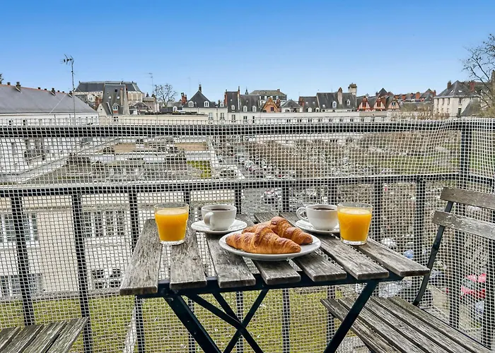 T3 Spacieux Et Convivial, Vue Imprenable * Tours